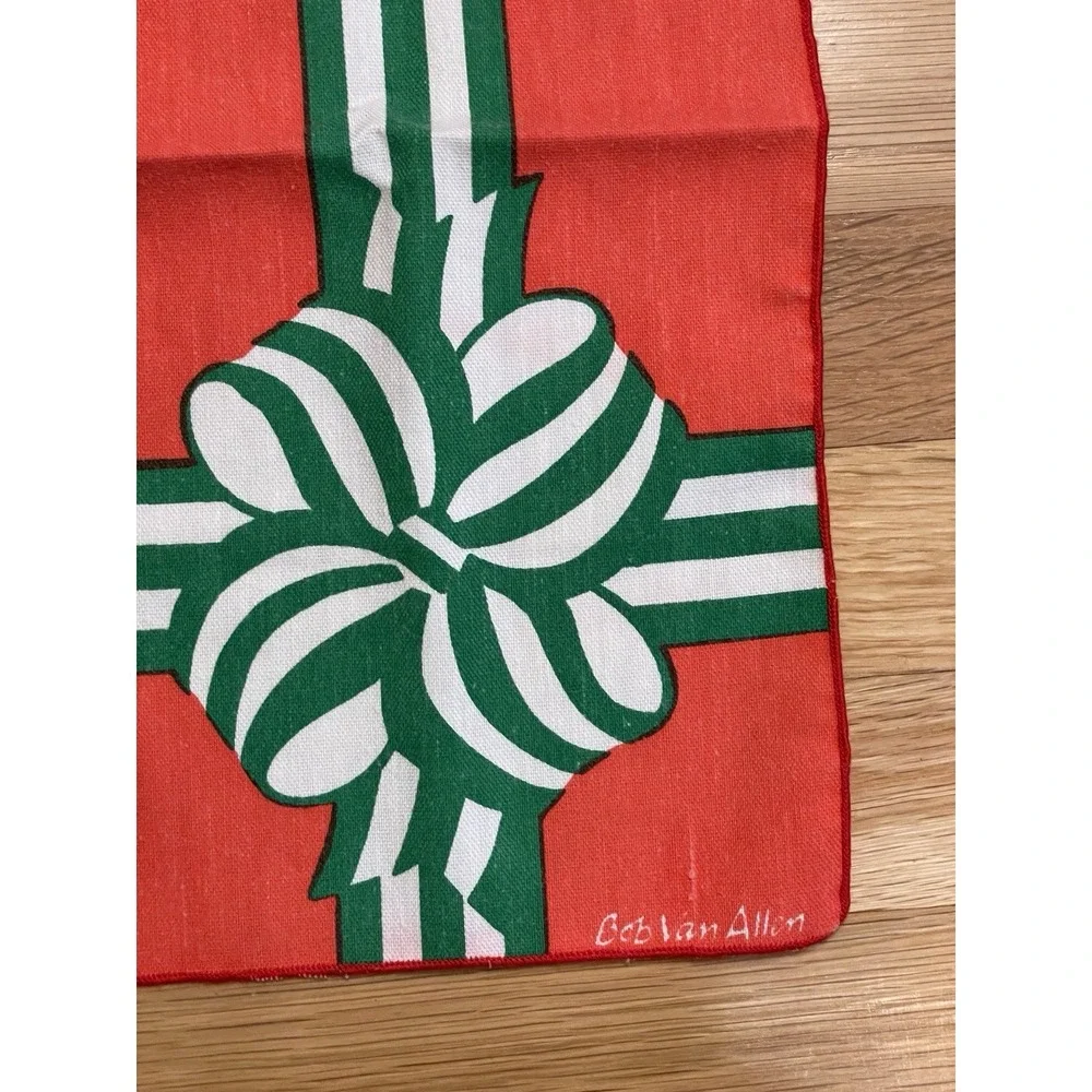 Vintage Bob Van Allen Christmas Napkin Bow Gift Red Green Holiday Single 1 Count